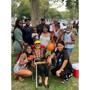 Meet your Posher, Evelyn